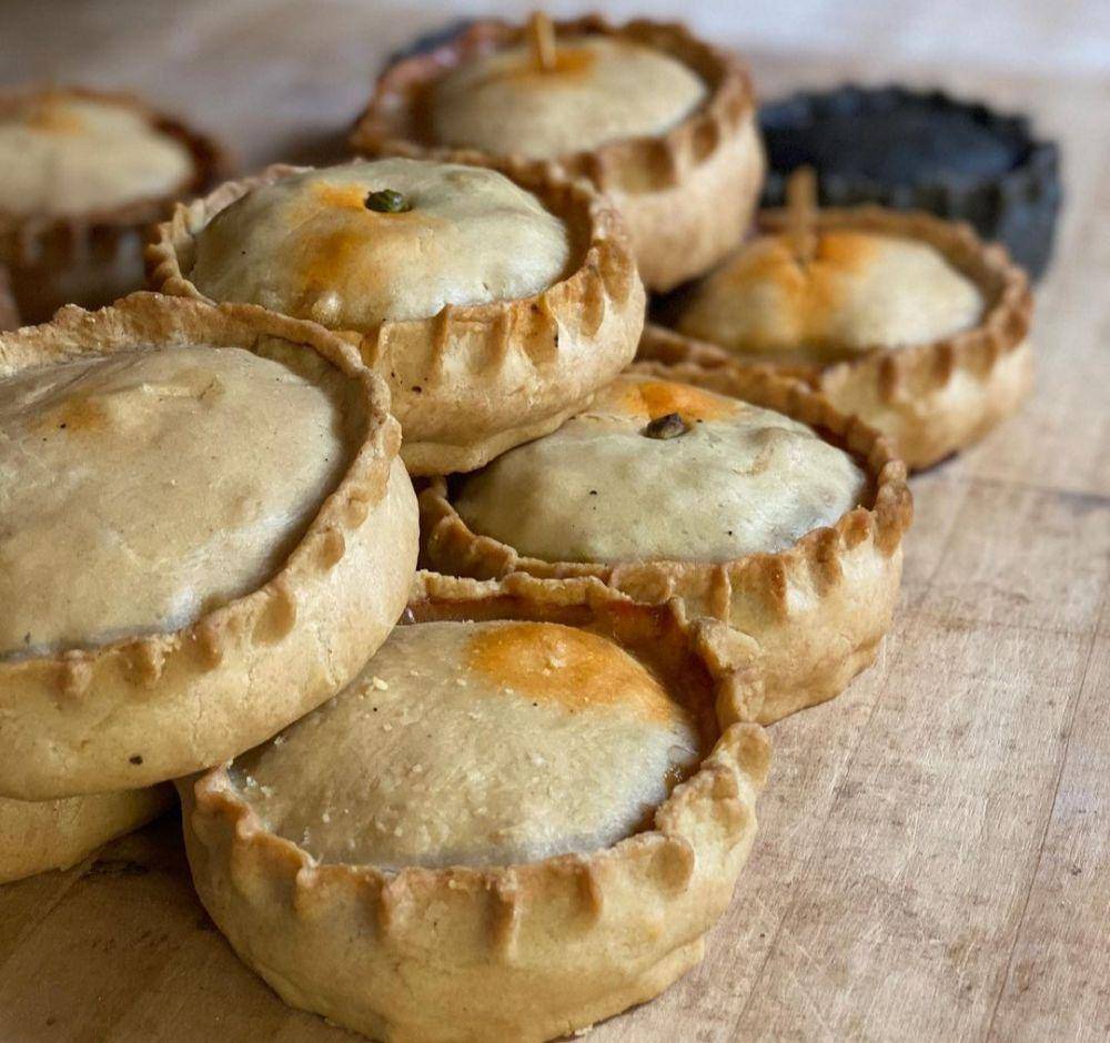 panades (instagram.com/forndebaix)