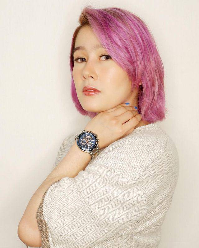 potret Ardina Rasti dengan rambut pink (instagram.com/ardinarasti6)
