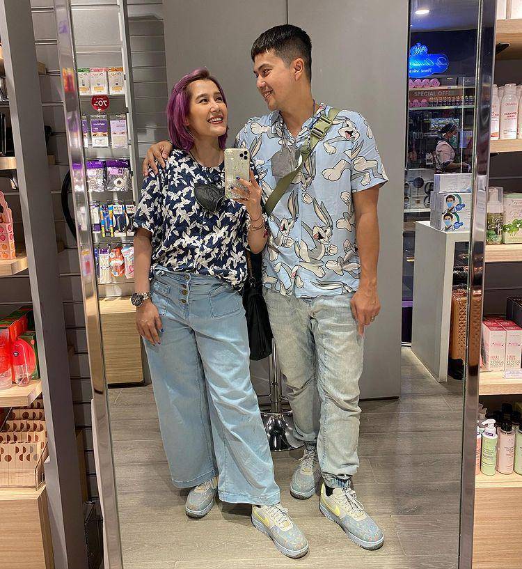 potret Ardina Rasti dengan rambut pink (instagram.com/ardinarasti6)