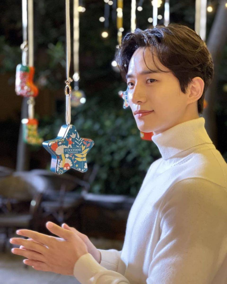 Junho 2PM (instagram.com/le2jh)