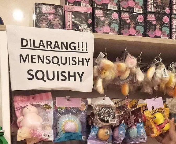 peraturan nyeleneh (instagram.com/receh.humorku)