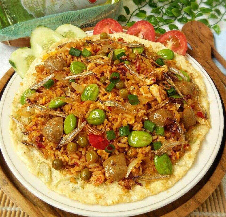 nasi goreng pete teri (instagram.com/yulichia88)