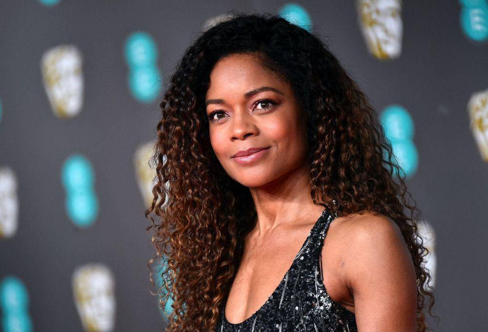 Naomie Harris hadiri EE British Academy Film Awards pada 2 Februari 2020 di Royal Albert Hall, London, Inggris. (volksstimme.de)