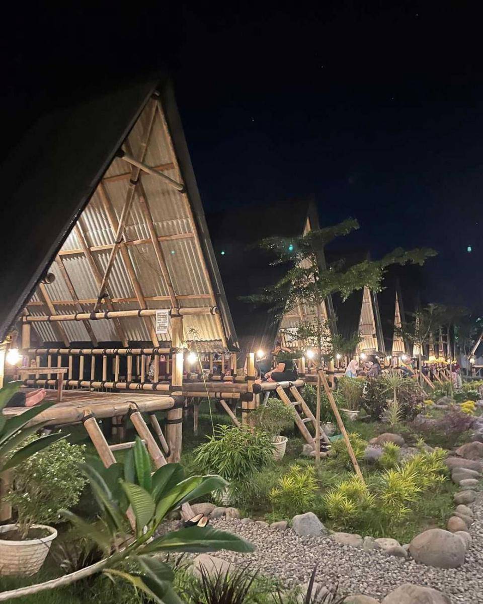 cafe keboen (instagram.com/jajan.tegal)