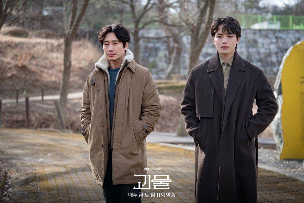 Lee Dong Shik & Han Joo Won - Beyond Evil (hancinema.net)