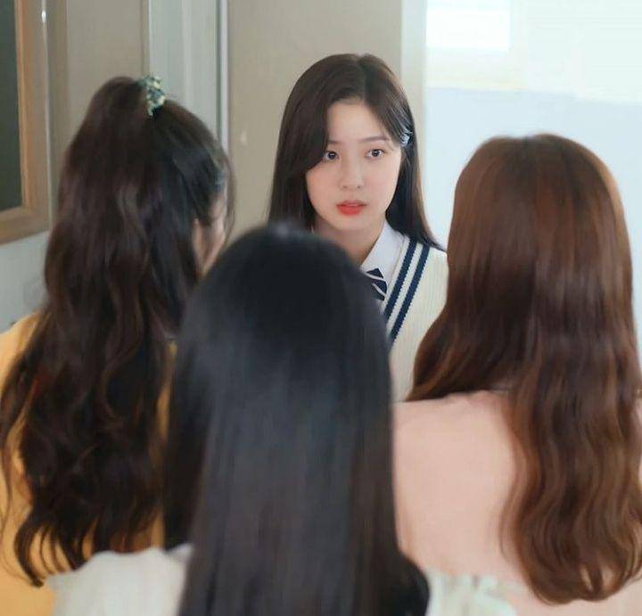 Shin So Hyun di web drama User Not Found (instagram.com/koktv_official)