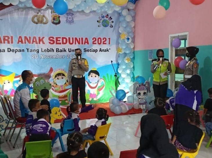 Hari Anak Sedunia 2021, Polda Lampung Sambangi Rumah Singgah Bussaina