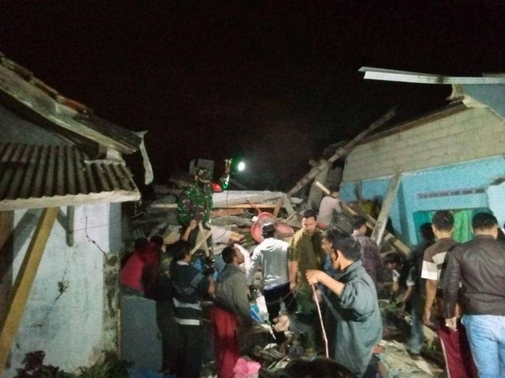 Bencana tanah longsor terjadi di di Desa Pagentan, Kecamatan Pagentan, Kabupaten Banjarnegara, Jawa Tengah pada Jumat (19/11/2021) pukul 21.30 WIB. (Dok. BNPB)