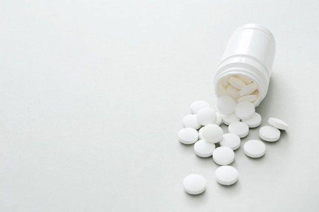 ilustrasi obat estradiol (freepik.com/Racool_studio)