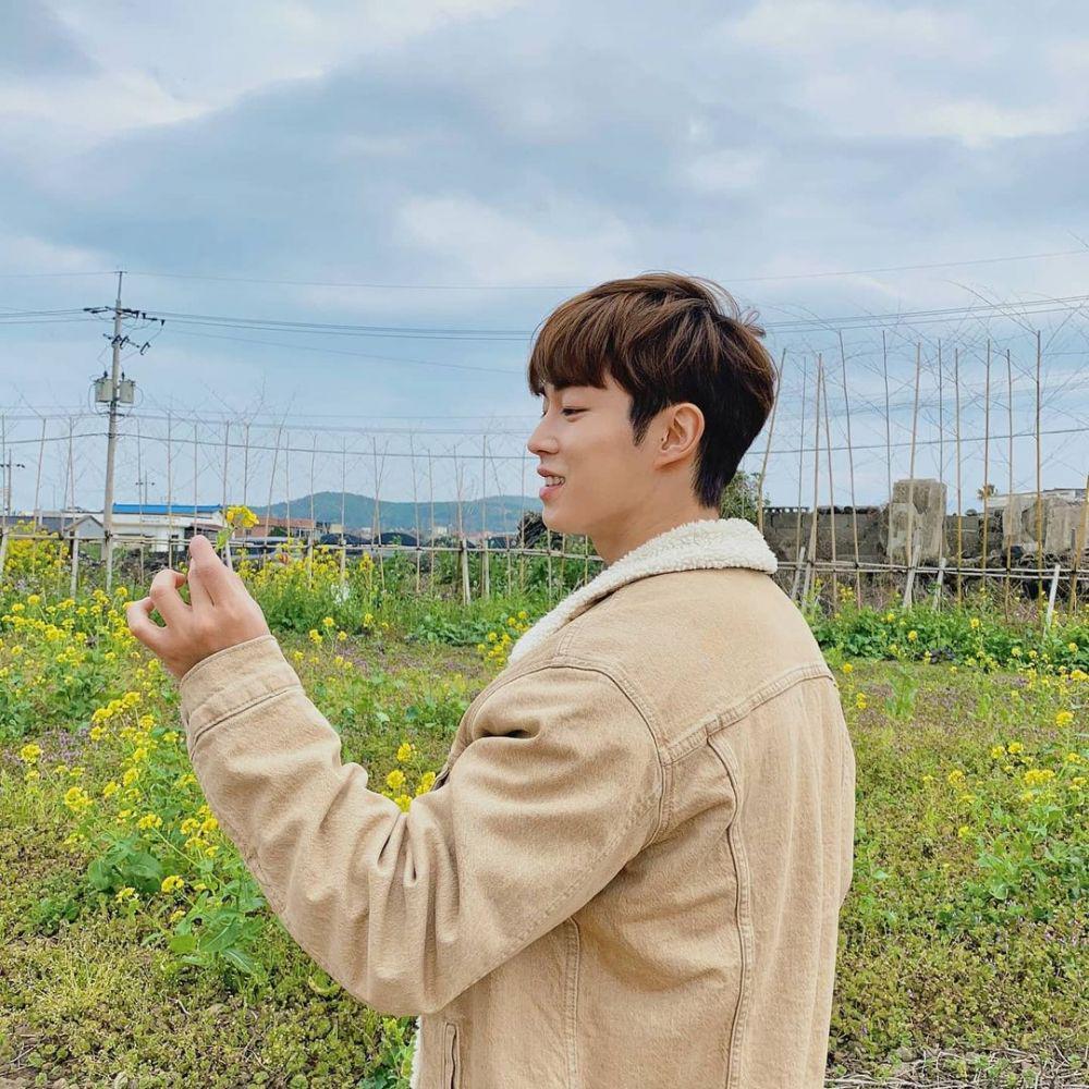Dawon SF9 (instagram.com/dwww_w_)