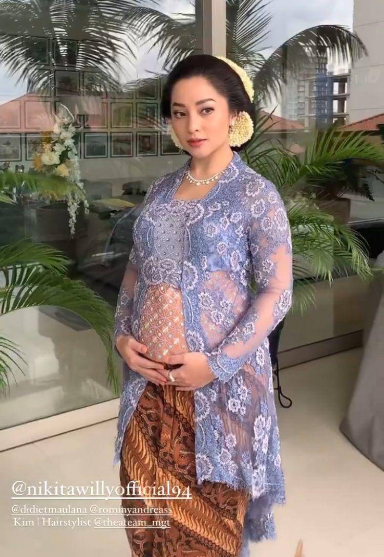 Nikita Willy di pernikahan sang adik (instagram.com/rommyandreas)