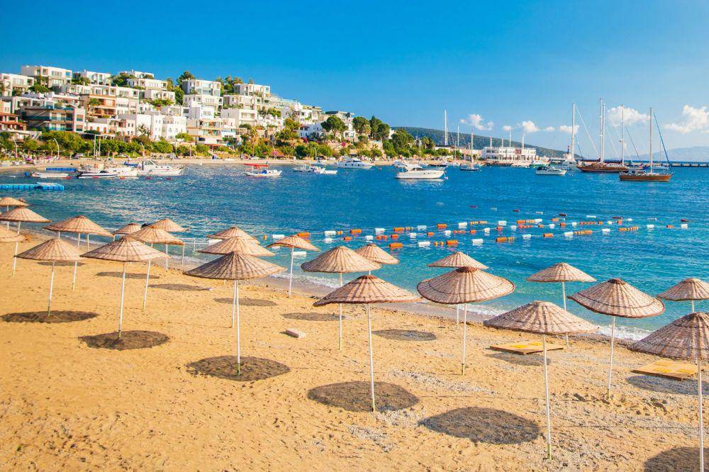 Potret Bodrum Beach (hotels.com)
