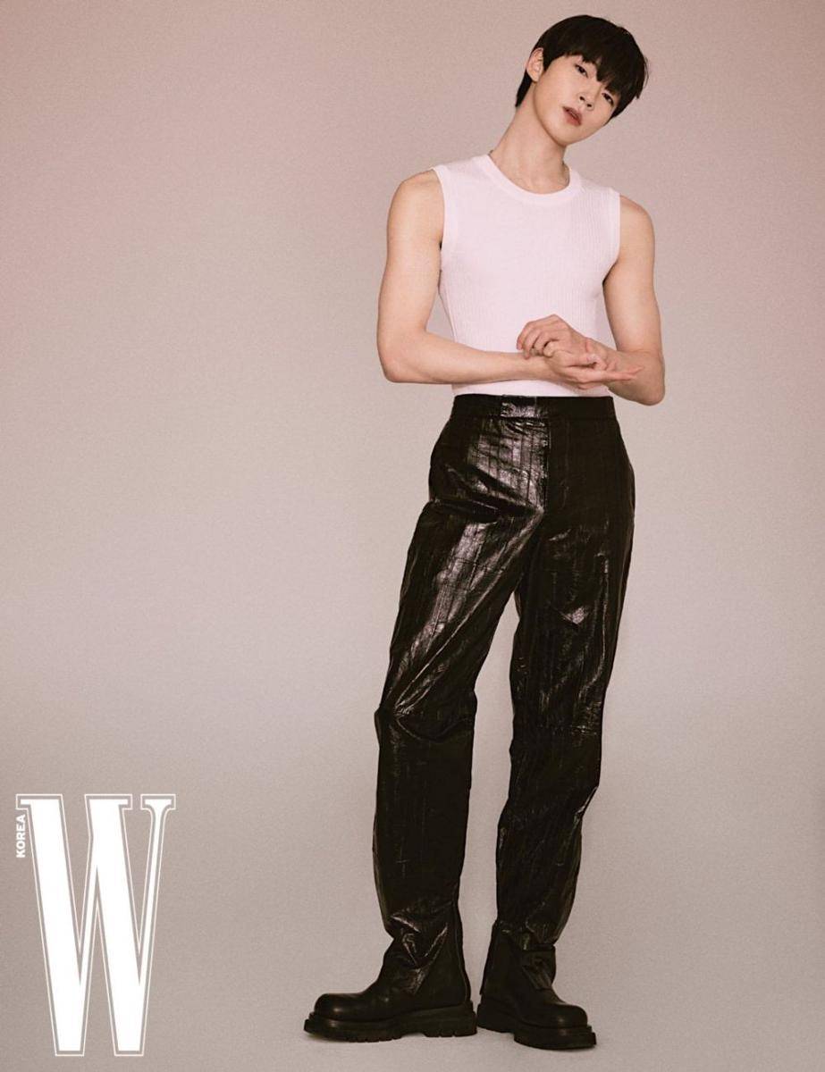 Hwang In Yeop (Dok. W Korea)
