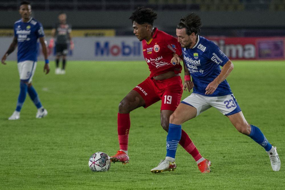 Rusuh Arema vs Persebaya, PT LIB Hentikan Kompetisi?