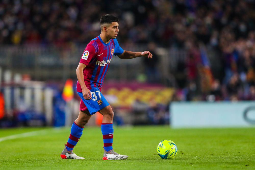 10 Potret Ilias Akhomach, Debutan Pertama di Era Xavi Hernandez
