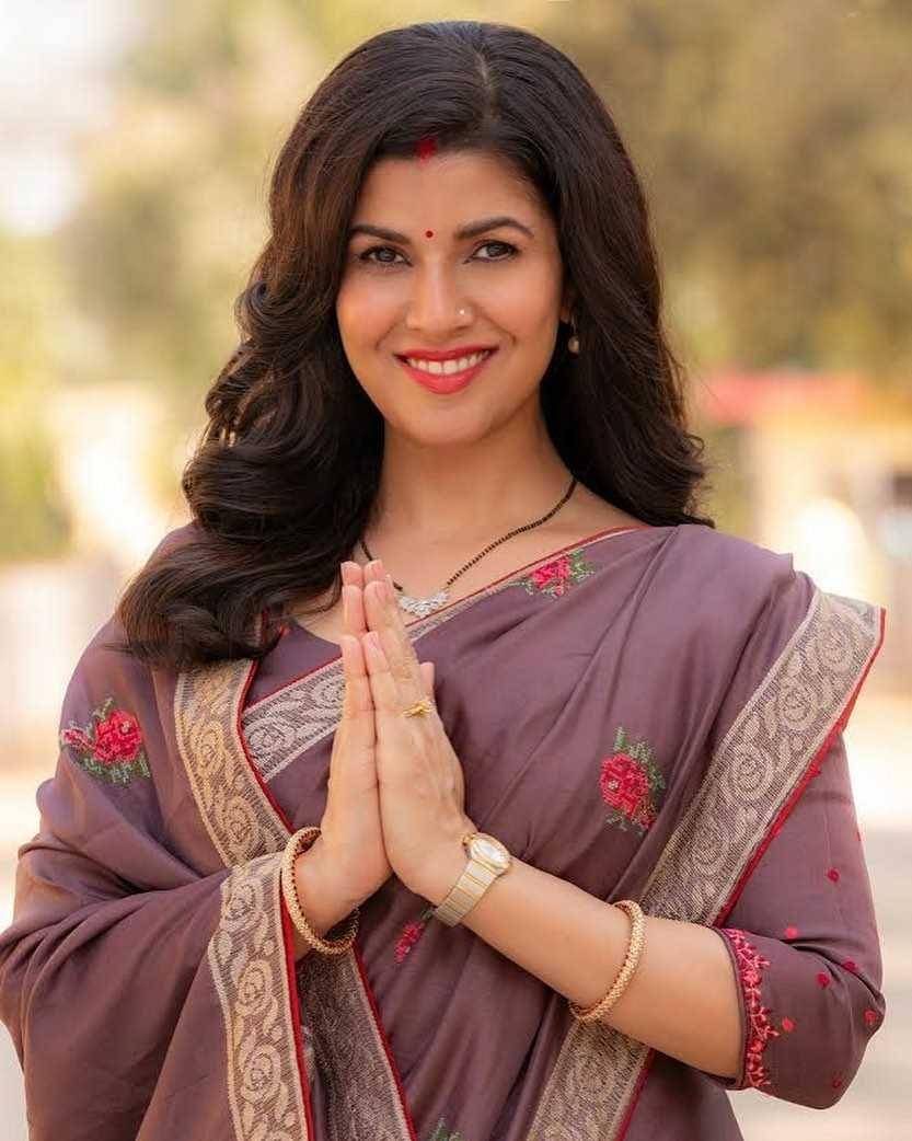 Nimrat Kaur (instagram.com/nimratofficial)