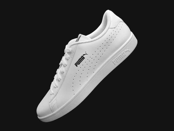 Ilustrasi sepatu Puma (unsplash/The DK Photography)