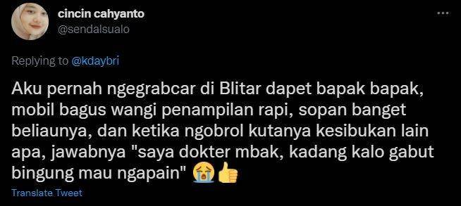 curhat kocak pesan taksi online (twitter.com/sendalsualo)