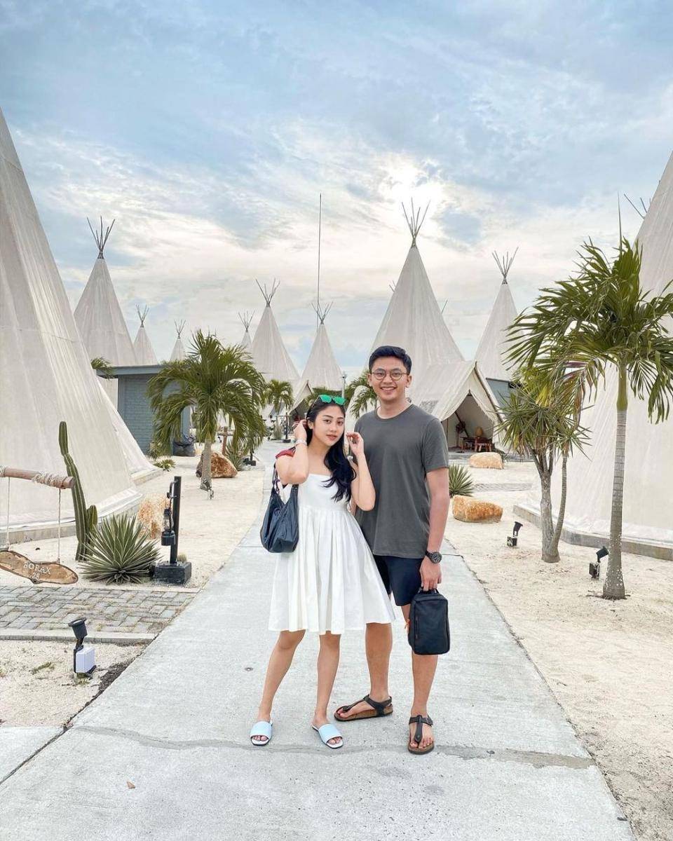 OOTD Couple Winona Willy dan Galih (instagram.com/nonawilly16)
