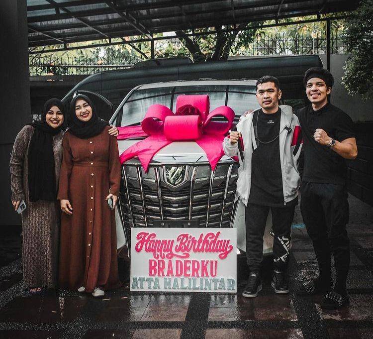 kado ulang tahun buat Atta Halilintar (instagram.com/attahalilintar)
