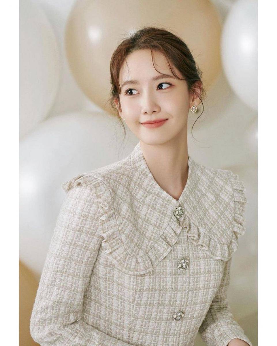 Yoona SNSD (instagram.com/yoona__lim)
