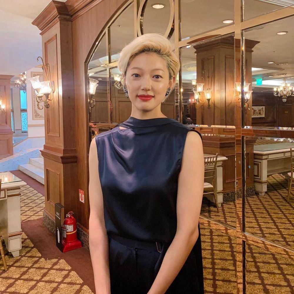 Lee El (instagram.com/artistcompanyofficial)