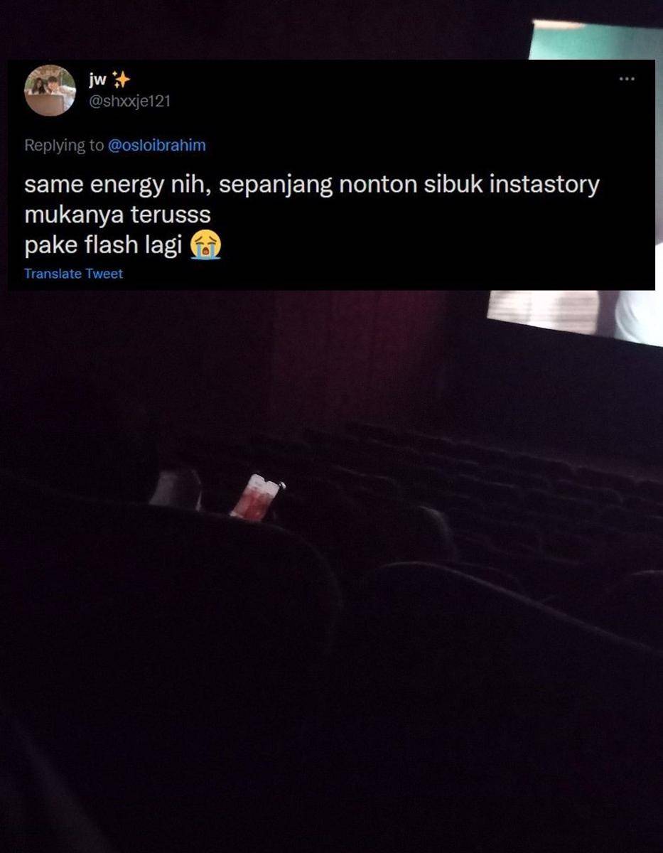 curhat pernah ketemu penonton bioskop ngeselin (twitter.com/shxxje121)