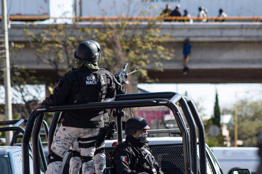 Polisi yang datang ke lokasi kejadian di Cuauhtemoc, Zacatecas. (twitter.com/Agencia_FARO)
