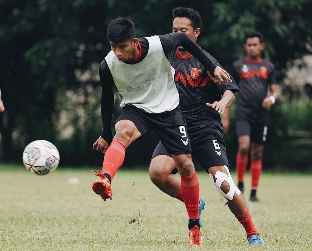 Badak Lampung FC menyebut laga kontra RANS Cilegon bak partai hidup dan mati. (instagram/@badaklampungfc)