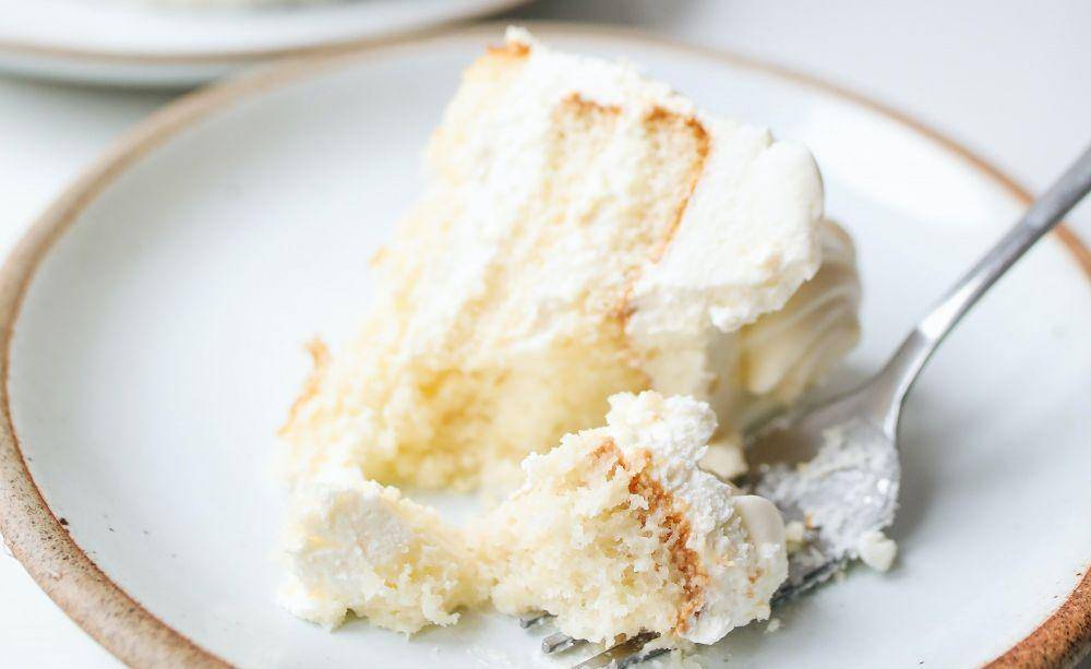 ilustrasi mayonnaise pound cake (pexels.com/Polina Tankilevitch)