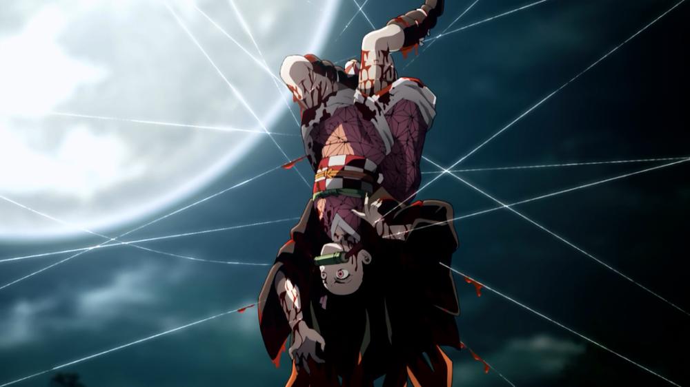 Rui menyandera Nezuko. (dok. Ufotable/Demon Slayer: Kimetsu no Yaiba)