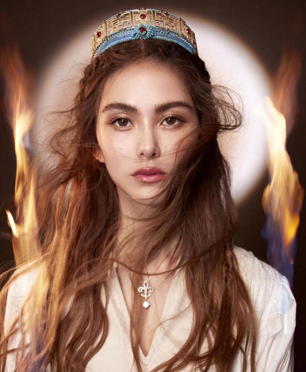 potret Hannah Quinlivan (instagram.com/hannah_quinlivan)