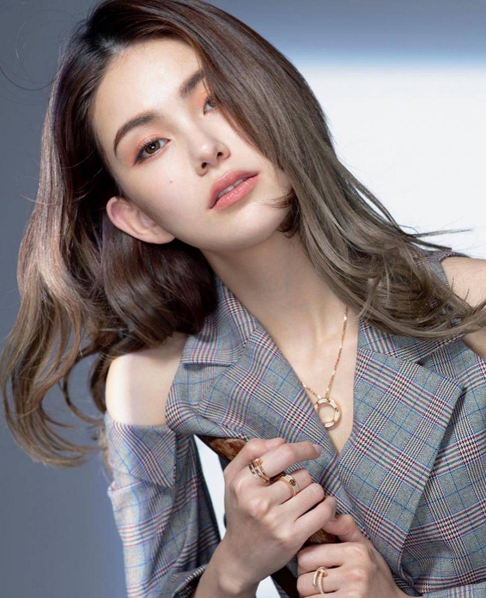 potret Hannah Quinlivan (instagram.com/hannah_quinlivan)