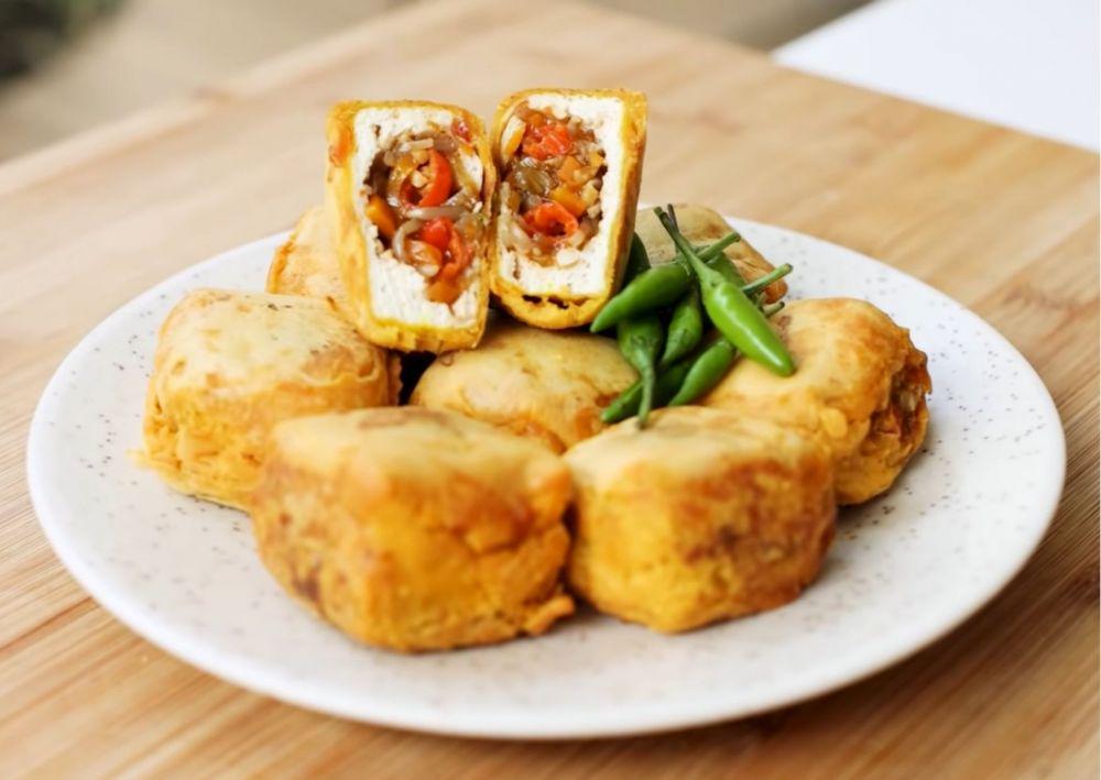Tahu isi sayur ala Devina Hermawan (youtube.com/Devina Hermawan)