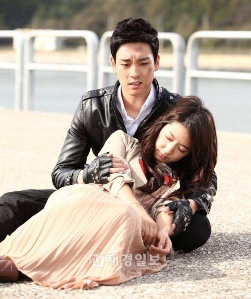 Park Shin Hye dan Choi Tae Joon (Koreaboo via dok. Popbela)