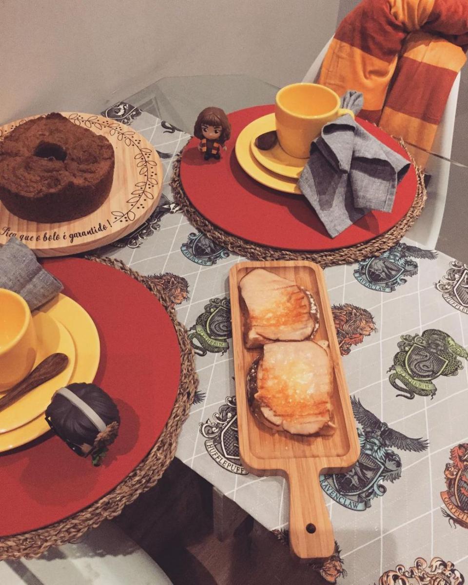 potret inspirasi dekorasi ruangan ala Harry Potter (instagram.com/crushdecorhome)