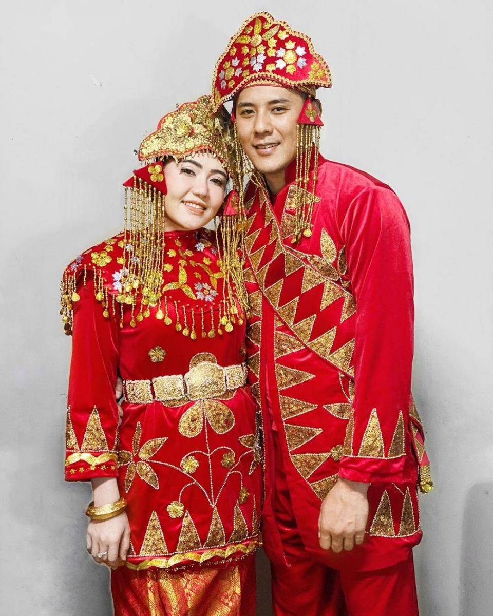 potret Via Vallen dan Chevra Yolandi (instagram.com/viavallen)