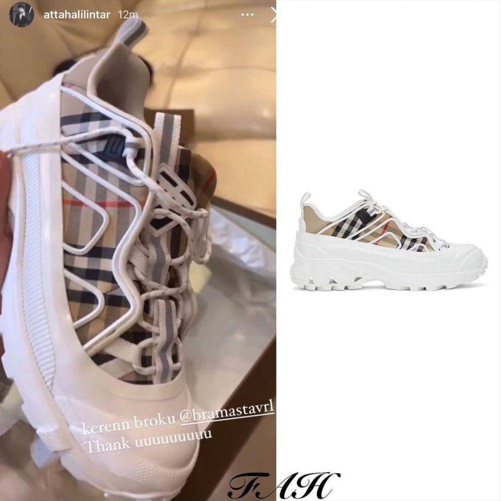 harga kado Atta (Instagram.com/fashion_aureliehermansyah_atta)