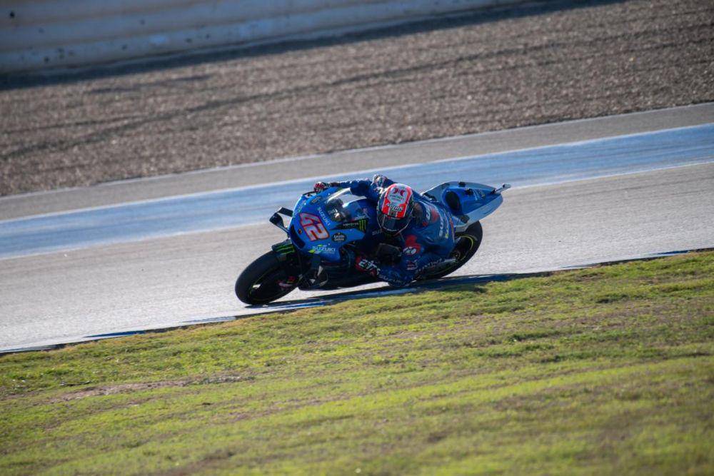 Alex Rins pada sesi tes pramusim di Jerez (motogp.com)