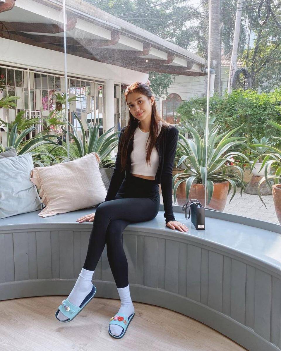 Mikha Tambayong (instagram.com/miktambayong)