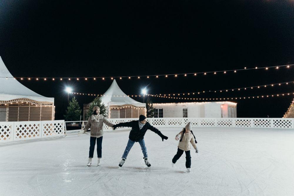 5 Rekomendasi Tempat Ice Skating di Indonesia, Dijamin Seru!