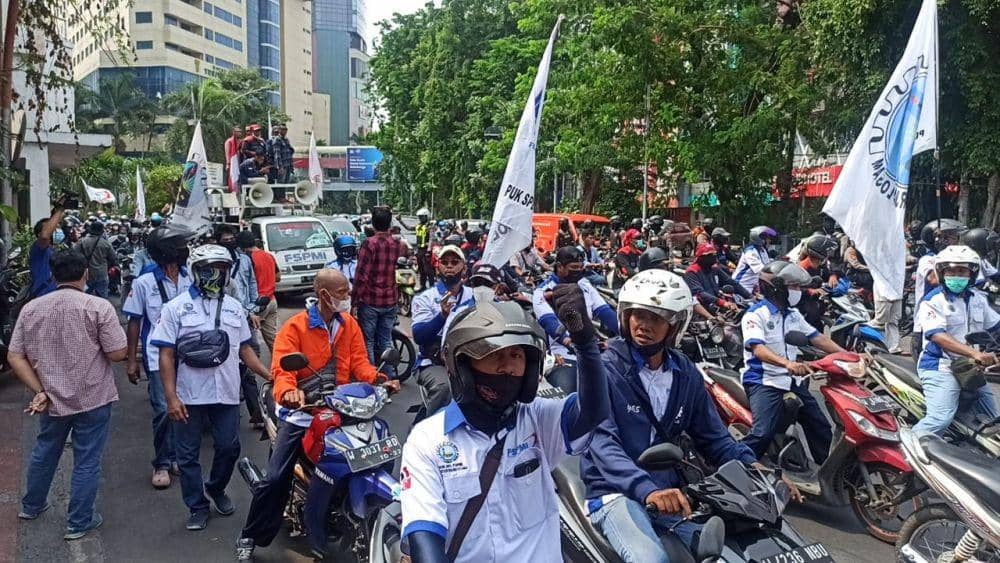 Siap-siap! 50 Ribu Buruh Jatim Bakal Kepung Grahadi