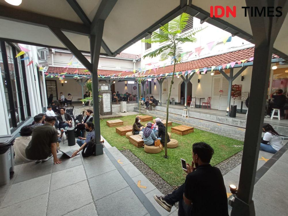 Tempat wisata Pos Bloc Jakarta yang terletak di dalam Gedung Filateli Jakarta Pusat (IDN Times/Annisa Dewi Lestari)