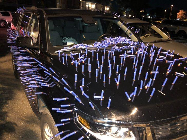 10 Potret Prank yang Niat Banget, Usilnya Bikin Geleng-Geleng Kepala