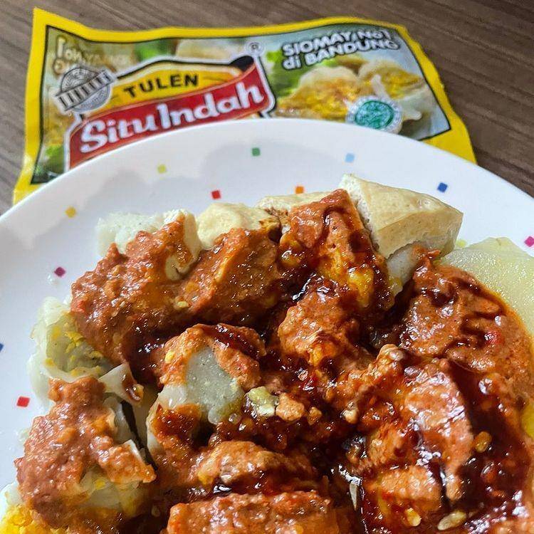 Siomay Tulen (Instagram.com/titip.qta)