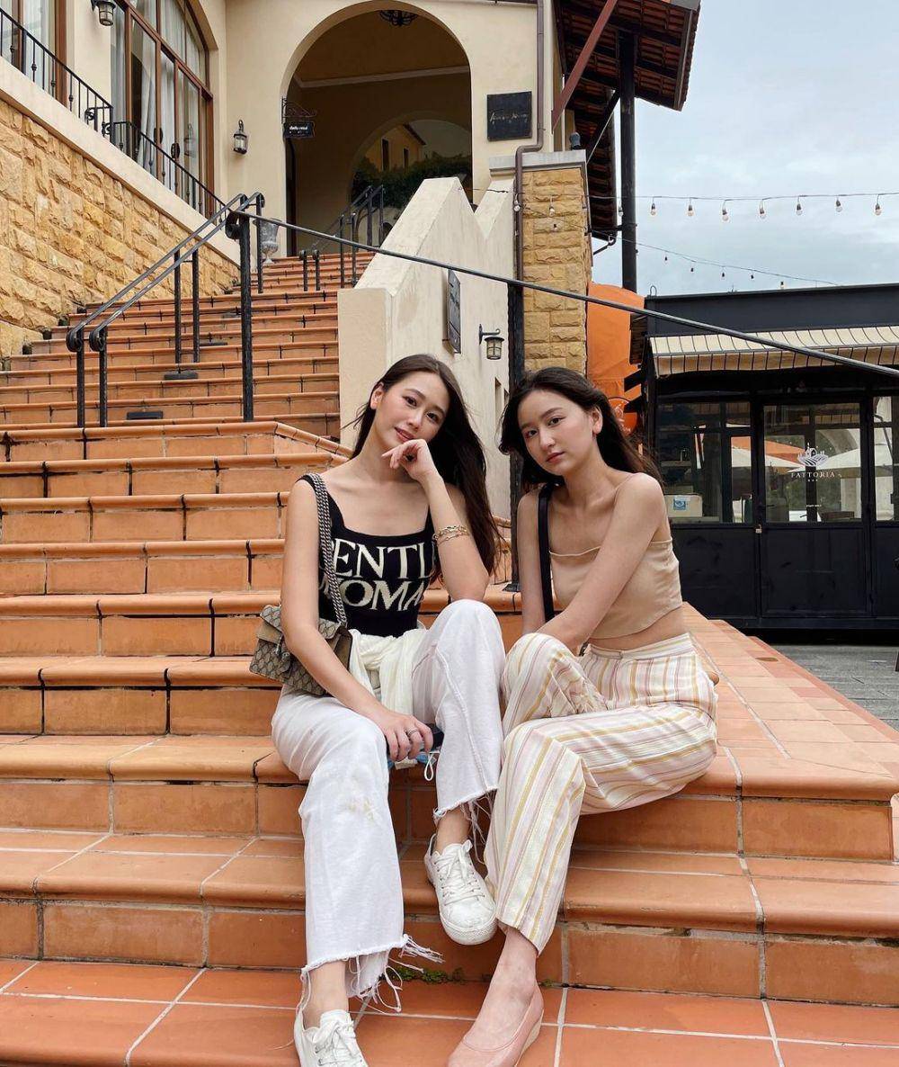 Neen dan Natcha (instagram.com/neenneeen)
