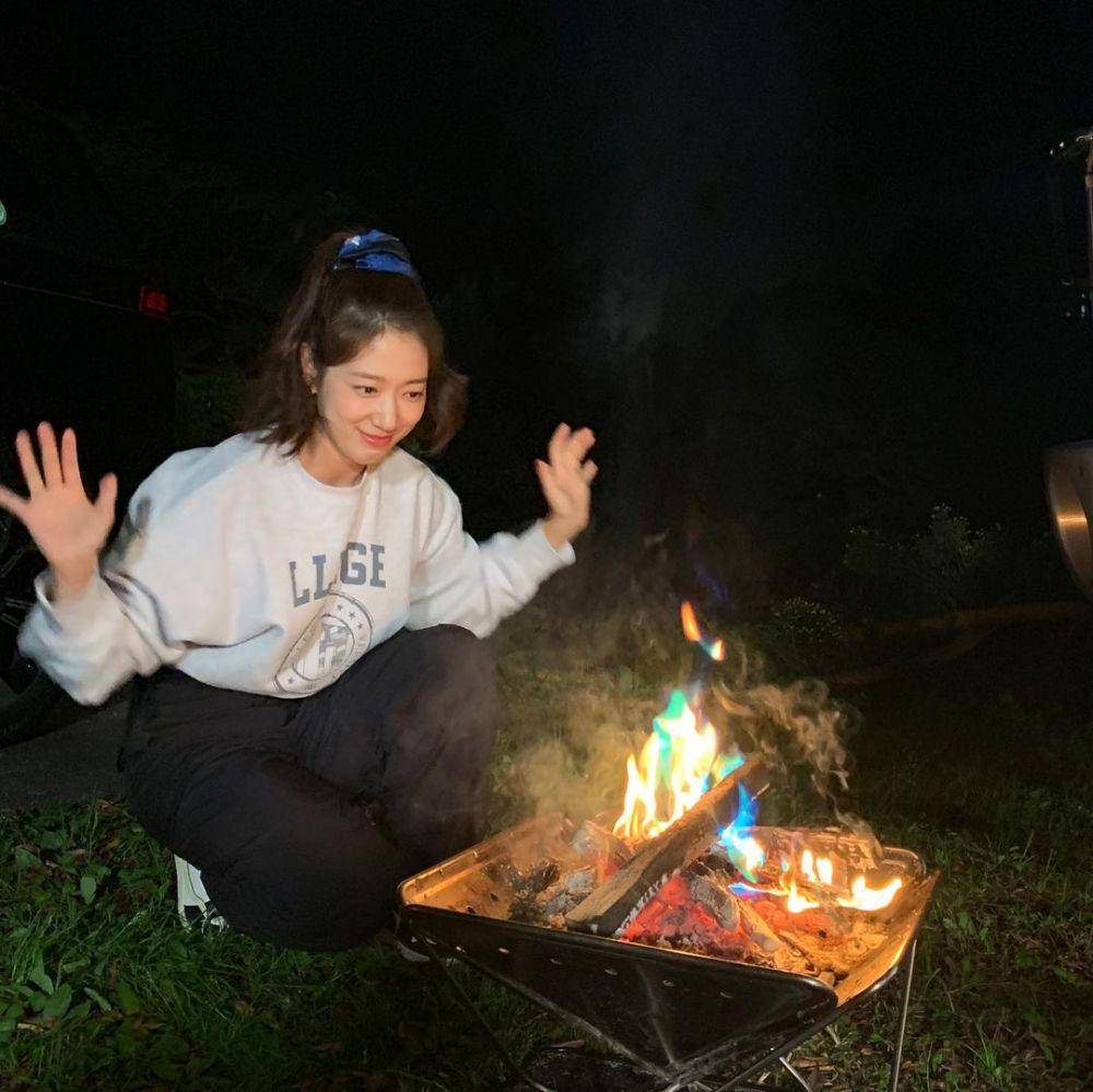 potret liburan ala Park Shin Hye (instagram.com/ssinz7)