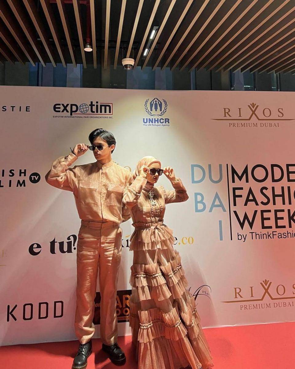 Dinda Hauw (instagram.com/dindahw)