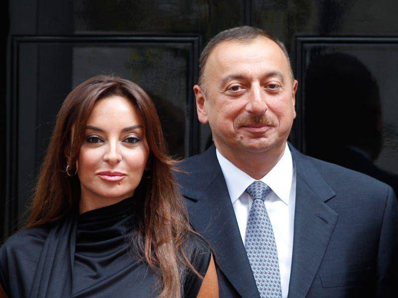 potret Mehriban dan Ilham Aliyev (insider.com)