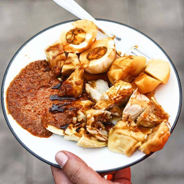 Baso Tahu Mang Ade (Instagram.com/duo_nyamnyam)